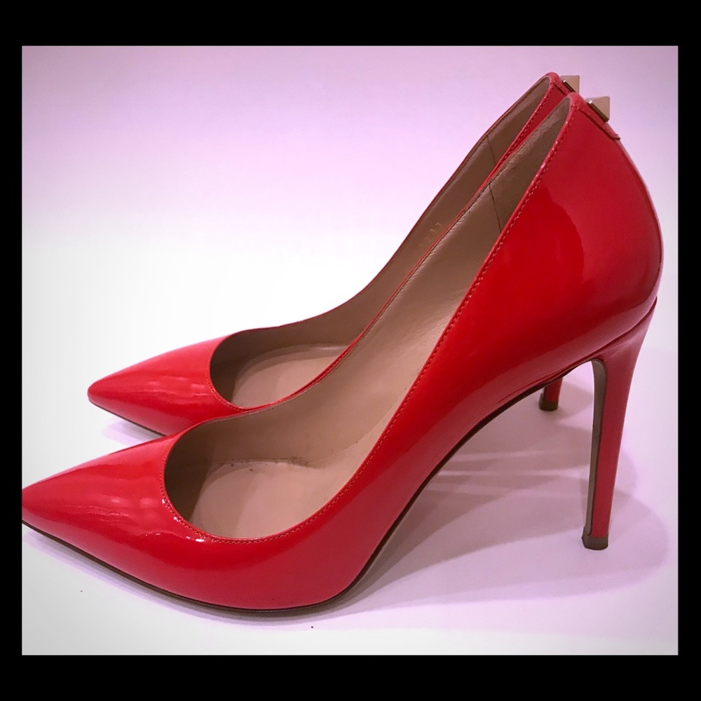 Valentino red patent heels Size 37